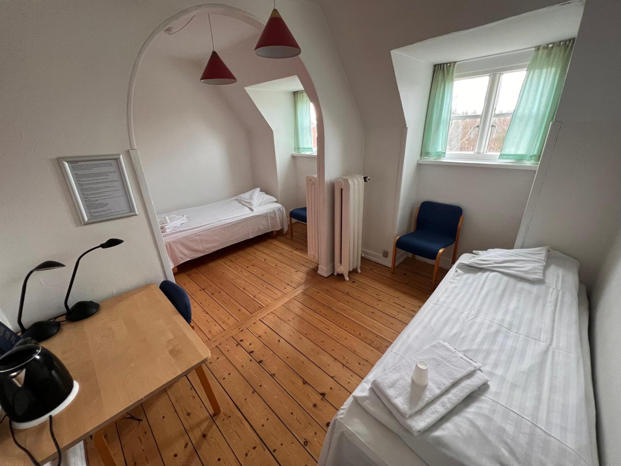 Emmaus Hostel Haslev Exterior photo
